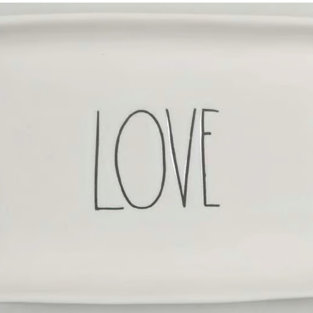 Love Tray 9 inches Rae Dunn